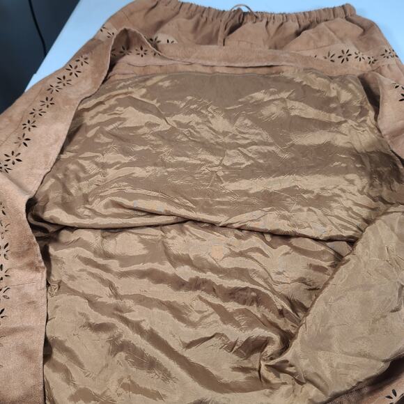 Laura Ashley Brown Faux Suede Floral Cut Out Trim Lined Tiered BOHO Maxi Skirt 8 - Picture 4 of 5